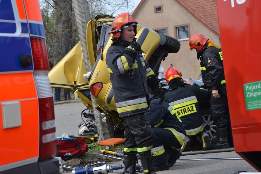 Malbork: Wypadek na ulicy Konopnickiej. Dwie osoby zostały ciężko ranne [ZDJĘCIA]