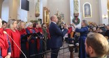 Piękny Charytatywny Koncert Kolęd odbył się w kościele w Krajnie. Było bardzo dużo wiernych. Zobacz zdjęcia i wideo 