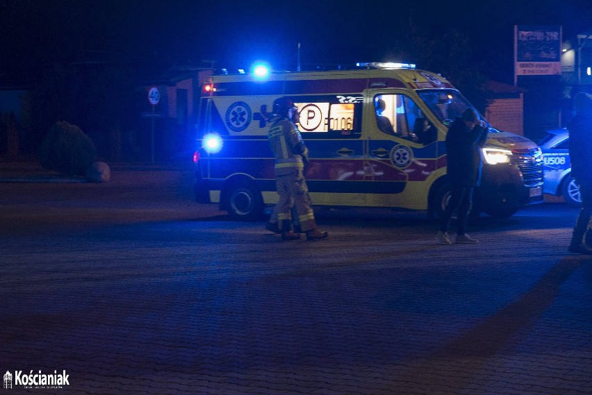 Na obwodnicy Kościana zderzyły się dwa samochody, dwie osoby...