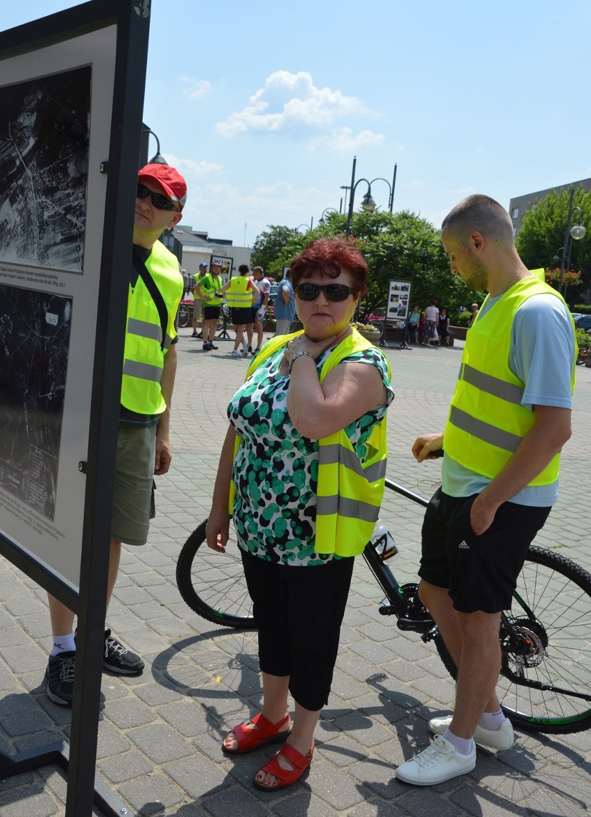 - Na zdjęciach są zakłady przedwojenne i powojenne: browar...