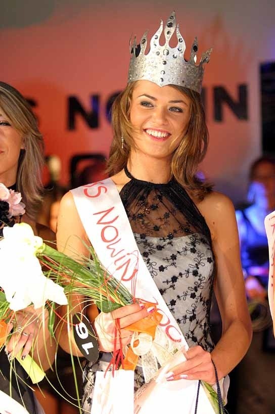 Miss Nowin 2004 – Paulina Nedza z Rzeszowa.