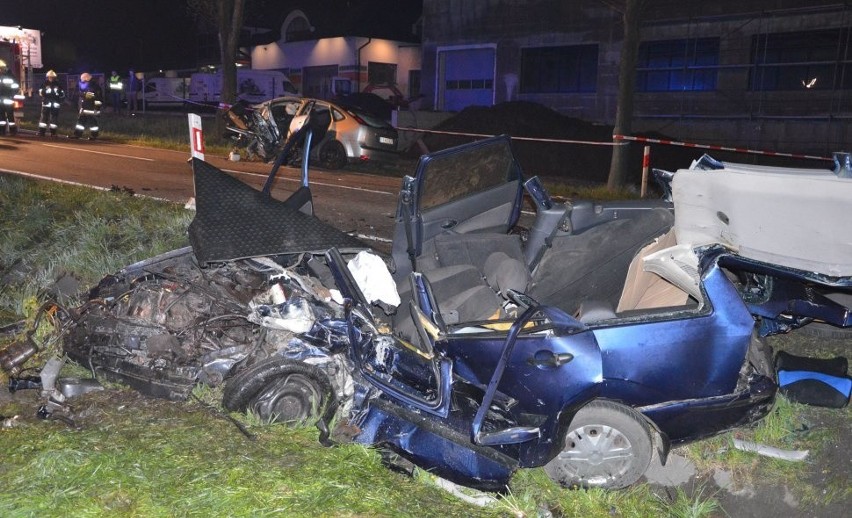 Bujaków: Tragiczny wypadek spowodował dzik. Dwóch kierowców nie żyje 
