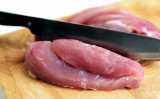 Salmonella w mięsie drobiowym? Służby zatrzymały przesyłkę z Ukrainy