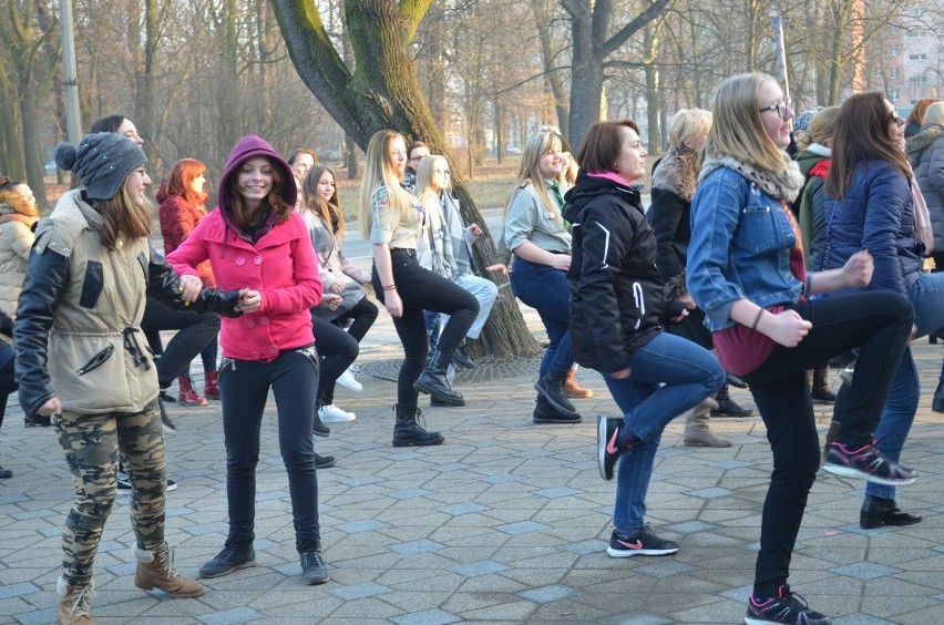 Głogów zatańczył przeciwko przemocy wobec kobiet