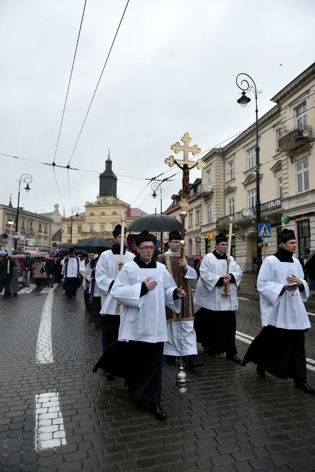 Otwarcie Bramy Miłosierdzia w Archikatedrze Lubelskiej