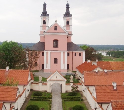 Klasztor wigierski jest uznawany za najpiękniejszy w naszym...