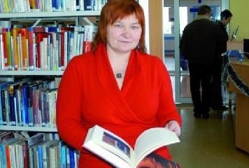 &#8211; Wzorem dla nas powinna być Szwecja. Tam książki czyta 60 proc. społeczeństwa. Tymczasem grozi nam rosyjski schemat upadku bibliotek &#8211; uważa Iwona Drażba, dyrektor książnicy w Ełku.