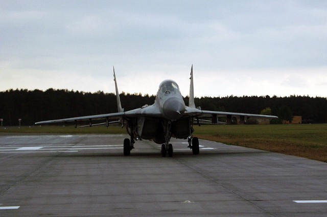 Biały Dom zabrał głos w sprawie przekazania przez Polskę samolotów MiG-29 Ukrainie.