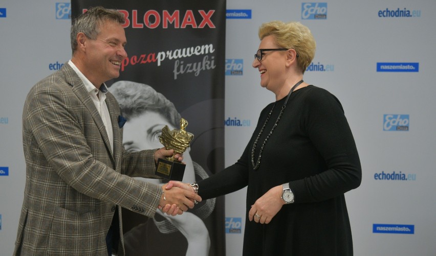 Liderzy Regionu 2022. Katarzyna Sławińska, współwłaścicielka Salonu Meblowego Meblomax w Radomiu, odebrała nagrodę