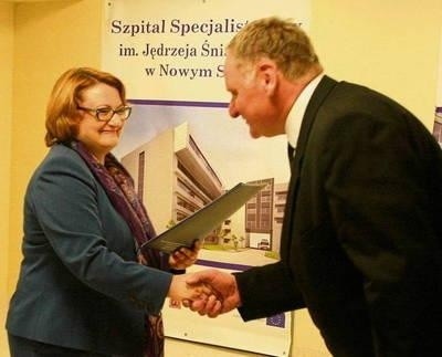 Dyrektorka Oddziału NFZ zapewniała, że na funkcjonowanie sądeckiej onkologii nie poskąpi pieniędzy Fot. Stanisław Śmierciak