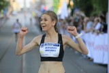 Zobacz finisz Bieg Ulicą Piotrkowską Rossmann Run 2018 [ZDJĘCIA Z METY]
