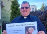 „Miłość wszystko wyjaśnia”. Wspaniały koncert poświęcony papieżowi Janowi Pawłowi II w Sandomierzu  