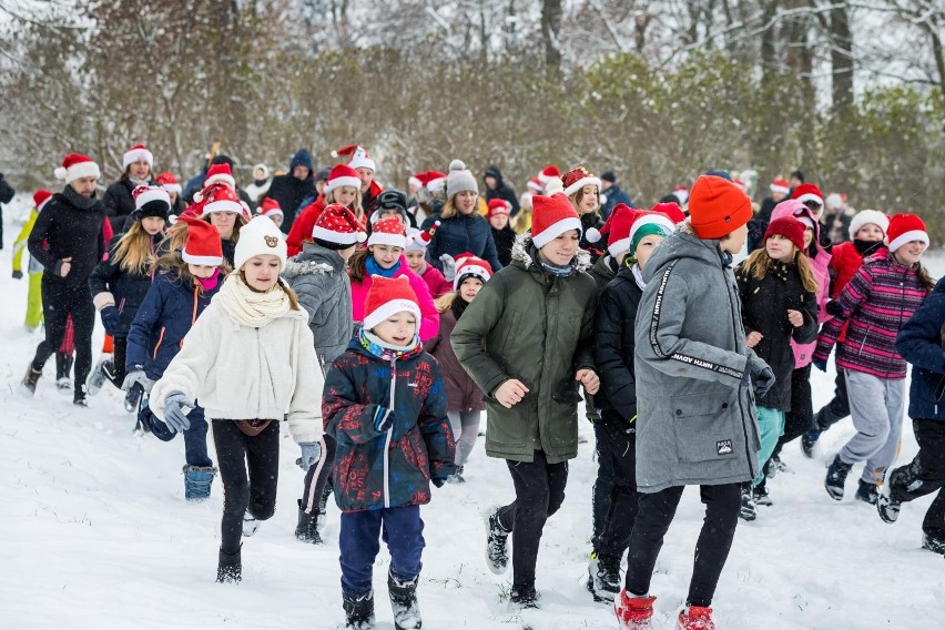 W bydgoskim Fordonie odbył się Bieg Mikołajkowy, z udziałem...