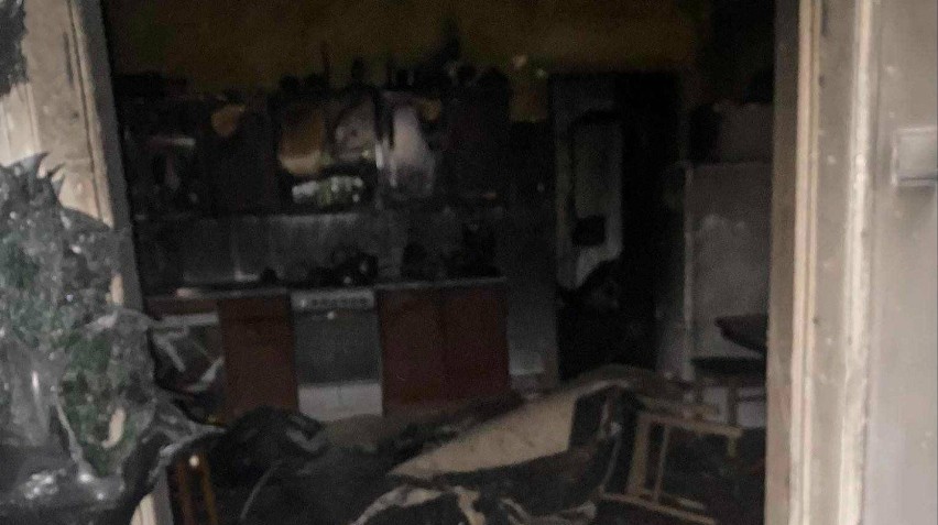 Po pożarze domu w Suchedniowie. Matka z czwórką dzieci straciła dach nad głową. Jest zbiórka na odbudowę. Pomóżmy!