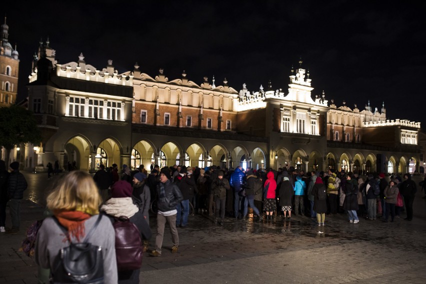 Kraków pożegnał Piotra S., który dokonał samospalenia [ZDJĘCIA]