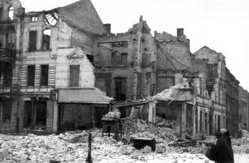 Tak wyglądała Piła po II wojnie światowej. „To miasto zostało zamordowane".  Zobacz archiwalne zdjęcia! | Głos Wielkopolski