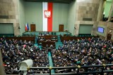 Sejm uchwalił ustawę okołobudżetową na 2024 rok