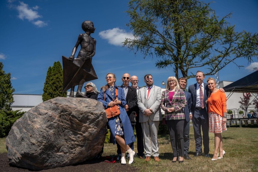 W sobotę, 3 czerwca 2023 roku przed budynkiem Auditorium...