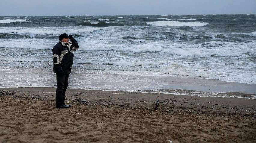 Biuro Meteorologicznych Prognoz Morskich w Gdyni w czwartek,...