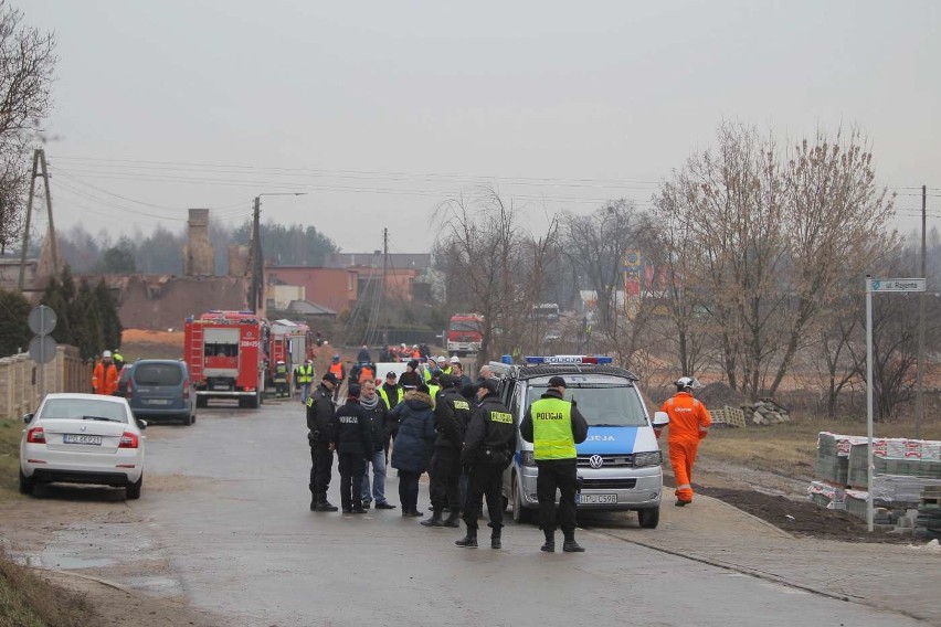 Wybuch i pożar w Murowanej Goślinie - spłonęły trzy domy.