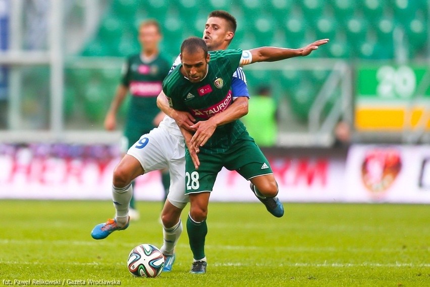 Piłka nożna. Śląsk - Ruch 2:0. Trzy punkty na inaugurację (RELACJA, ZDJĘCIA)