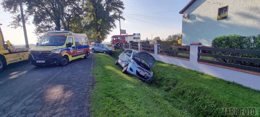 Zderzenie dwóch samochodów w Jełowej.