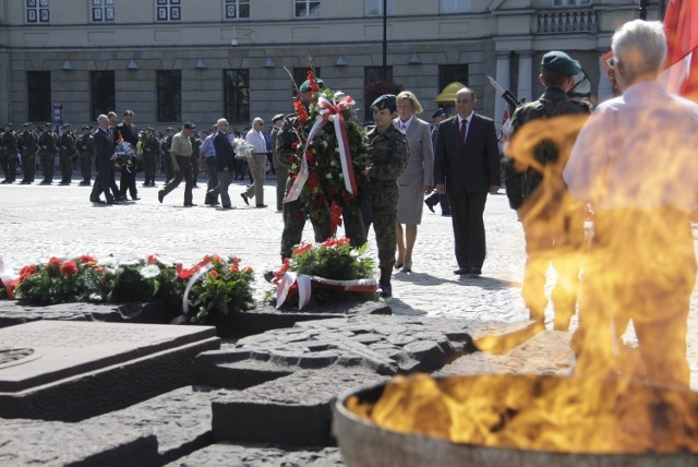 Święto Wojska Polskiego na placu Litewskim w 2011 roku