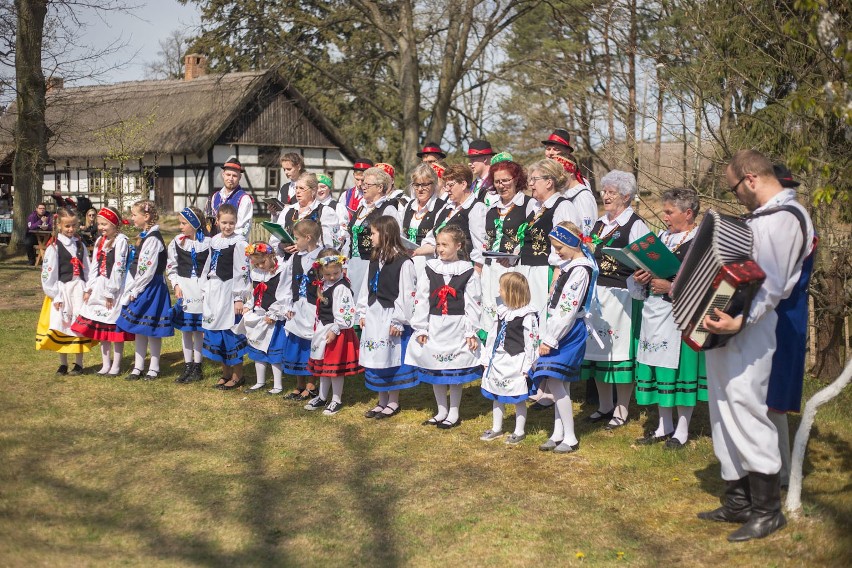 1 Maja w Klukach rozpoczęło się tradycyjne Czarne Wesele....