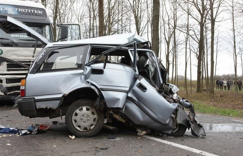 Policja wyjaśnia przyczyny i okoliczności tragicznego...