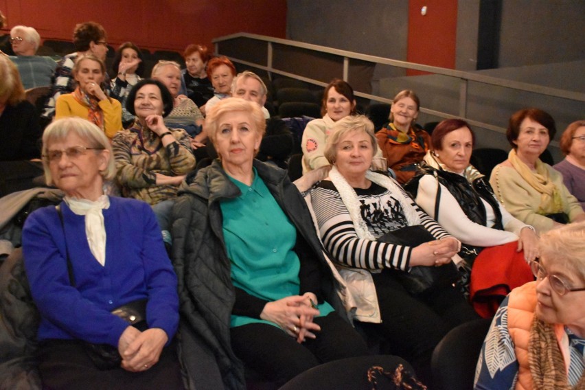 Forum seniorów Opolszczyzny w teatrze Ekostudio w Opolu