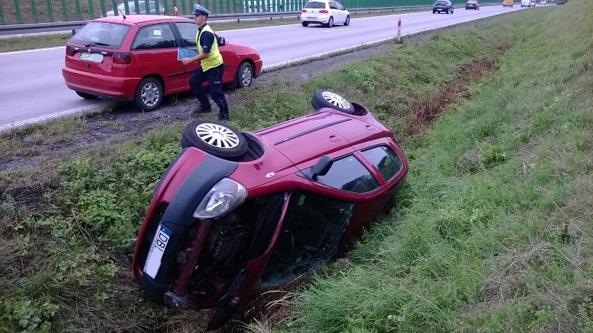 Autostrada A4 była zablokowana. Musiał lądować śmigłowiec (ZDJĘCIA)