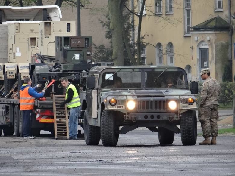 Amerykański sprzęt do Poznania zaczął trafiać już miesiąc...