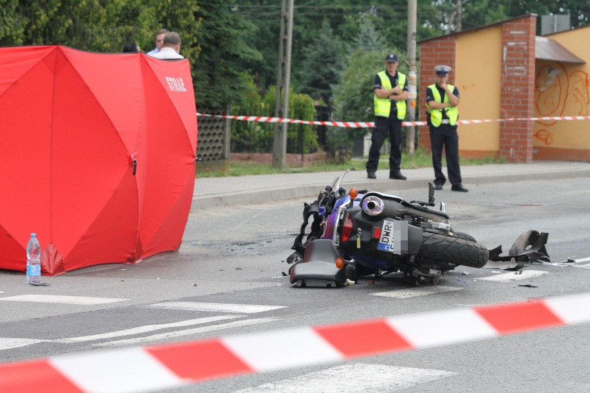 Wypadek motocyklisty w Kamieńcu Wrocławskim 8.07.2015....