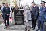 W Gniewkowie odsłonięto miejsce pamięci ku czci ośmiu policjantów z tej gminy zamordowanych w 1940 roku przez sowieckich oprawców. Zdjęcia