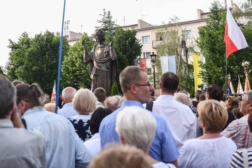 Poświęcenie figury Chrystusa. Antoni Macierewicz w Poznaniu