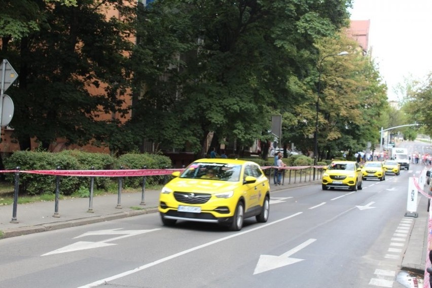 Tour de Pologne 2019 w Bytomiu. Peleton jak błyskawica przemknął przez miasto