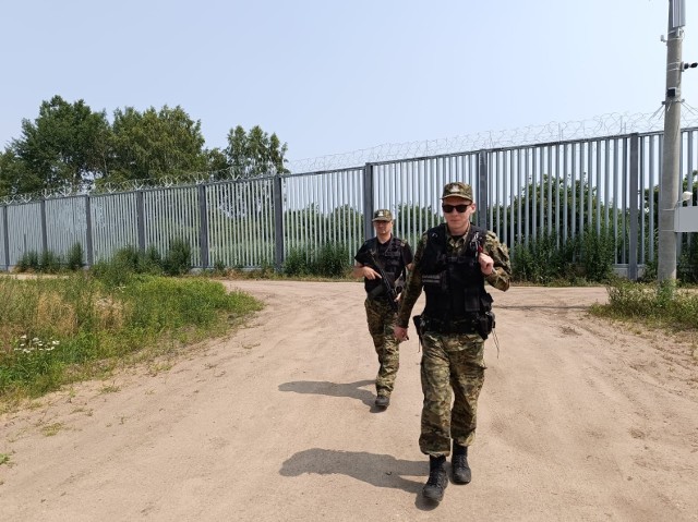 W środę (05.07) doszło do kolejnych prób nielegalnego przekroczenia granicy Polski z Białorusią. Zobacz ostatni raport dobowy przygotowany przez Straż Graniczną.