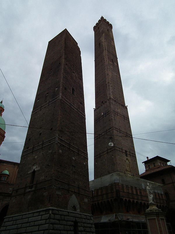 Włochy. Bolonia nie tylko wieżami słynąca 