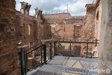 Zrujnowany pałac w Goszczu dostał nowe życie. Zniknęły tony gruzu, pojawiły się platformy widokowe. Można go zwiedzać! (ZDJECIA)