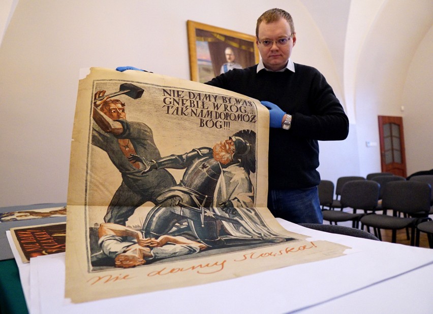 Archiwum Państwowe w Lublinie pokazało dokumenty z okresu odzyskania niepodległości. Zobacz zdjęcia