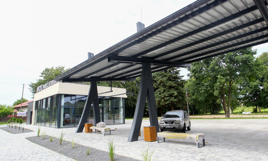 Nowy dworzec autobusowy w Ropczycach [ZDJĘCIA]