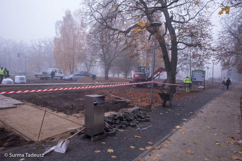 Montują Stargardzki Pomnik Niepodległości [ZDJĘCIA]