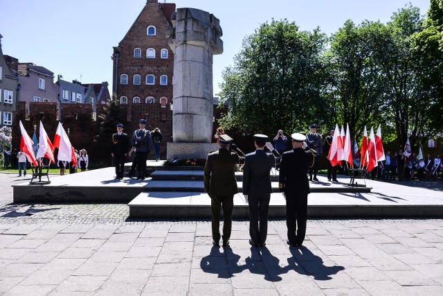 Zobacz również: Obchody 72. rocznicy zakończenia II wojny światowej w Gdańsku [zdjęcia];nfZobacz też: Obchody 73. rocznicy zakończenia II  wojny  światowej w Słupsku