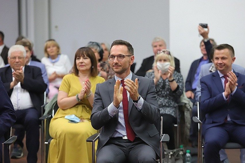 Minister Piotr Gliński w Łodzi spotkał się z przedsiębiorcami, środowiskami twórczymi i organizacjami pozarządowymi