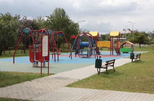 Przy Zespole Szkół Specjalnych i Placówek Oświatowych na Lipskiej funkcjonuje nowoczesny plac zabaw. Od września dzieci będą mogły z niego korzystać dużo częściej niż dotychczas.