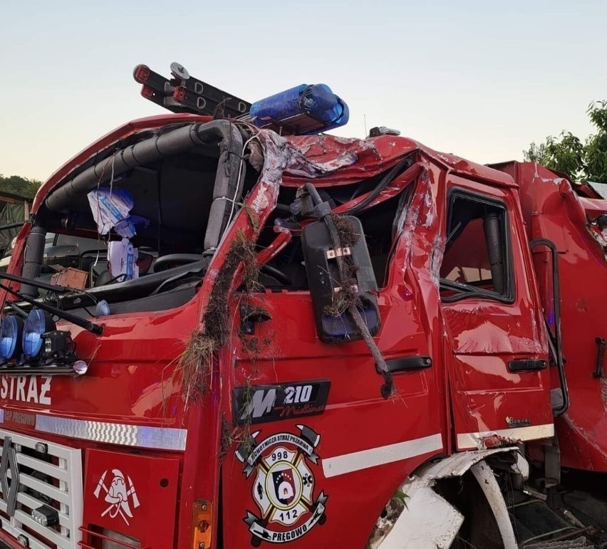 Strażacy z OSP Pręgowo zbierają na nowy wóz strażacki. Stary został zniszczony podczas wypadku sprzed miesiąca