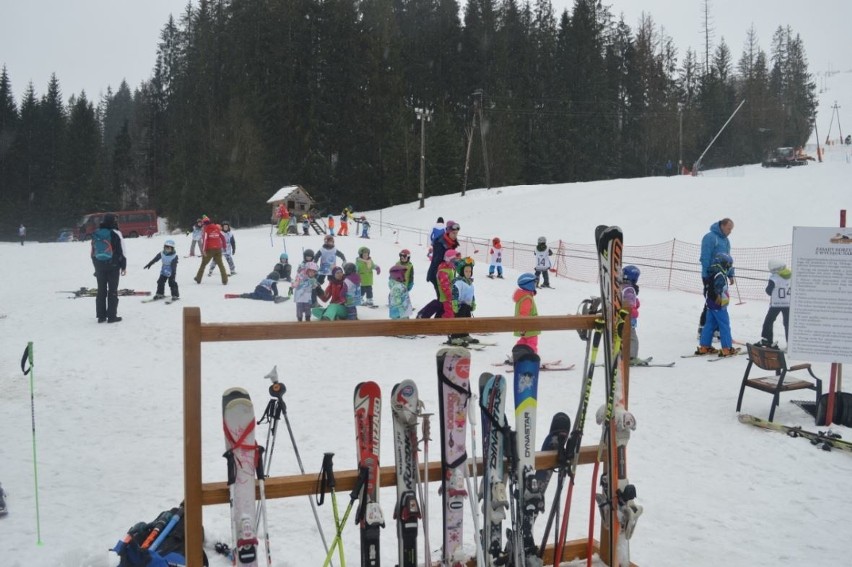 Święta na nartach: Istebna już jeździ i jest gotowa na tłumy narciarzy ZDJĘCIA Gdzie można jeździć na nartach? WARUNKI NARCIARSKIE