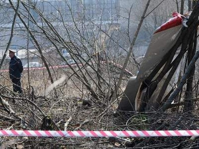 Katastrofa w  Smoleńsku. Jej pomnik w mieście stoi przy Kościele Św. Rocha.