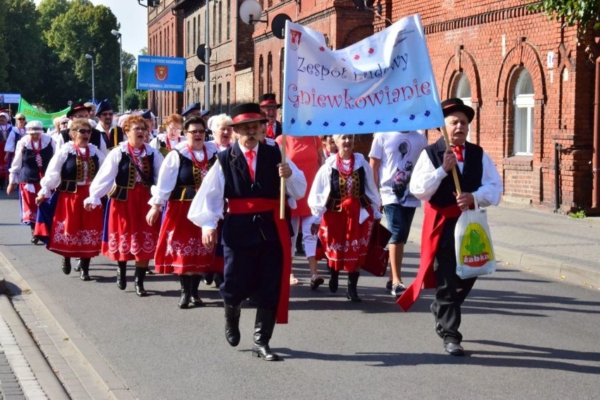 W sobotę na rynku w Gniewkowie odbył się VIII Powiatowy...