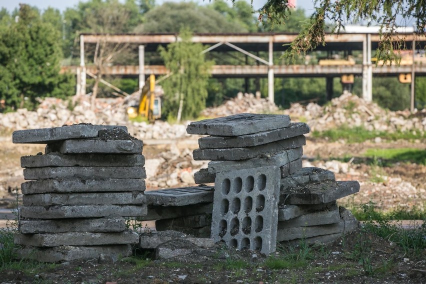 Takie widoki oglądają mieszkańcy Łagiewnik od kilku tygodni....